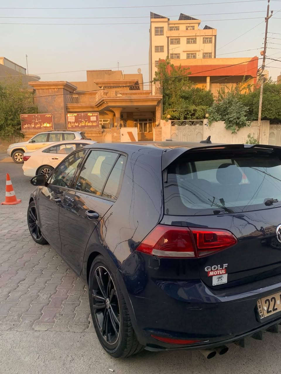 کۆد #351
Golf 2017 xaliji TSI
گێڕ عادی 
بۆنیت و چاملغی سایەق سبوغ
شانسی کەمەک تعدیل 
ئێرباگ سوکان بیلاد دانراییە 
مەکینەی V4 ی ١.٨ ی تۆربۆ کەپس 
٣١٠ هەزار کم رۆييه
 رەقەم هەولێر
سەنەوی نوێیە 
سعر / ٩٥ ورقە
شوێن / هەولێر
*********** واتساب
*********** واتساب أربيل, العراق
