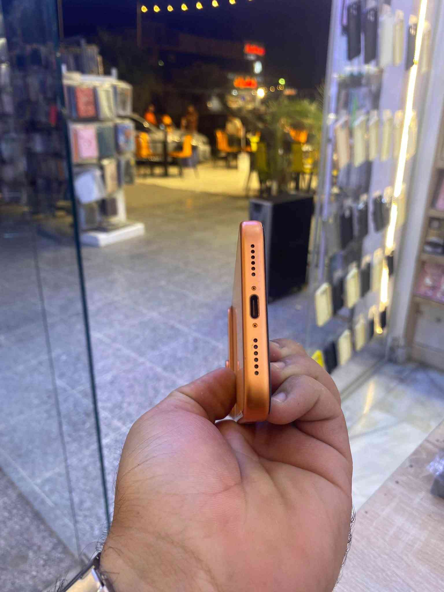 ايفون 17 برو ماكس • ٢٥٦ • بطارية ٩٩٪