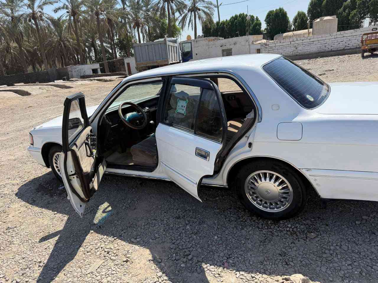 ارنب جناز ممديل 1993 فنر بلاد ثلاث قطع
كفالة كص ونقل 
مصبوغه جماليه 
دواخل جديده ويل كب 
كهربائيات شغاله 
صاحبه موجود وعندي وكالة عامه بسم ابن عمي 
السعر 60وبيها مجال للشراي 
الاتصال  ‏‪***********
العنوان 📍بصره قرنه
