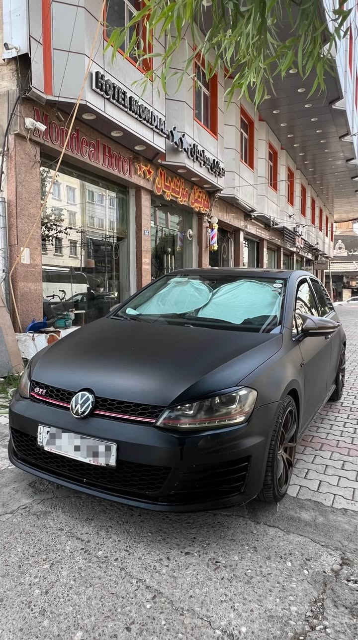 گۆلف 2016 TSI
مەکینە ١٨ ی تۆربۆ کەپس
٥ پارچە و ٤ جێی بچوکی تەحدیلە 
رەشی مات کراوە و پانۆرامایە
 سیستەم صەوتی لەسەرە
رەقەم و سەنەوی نوێیە 
گێر و مەکینە و تەبرید بەشەرت 
نمونە لە جوانی ٤ تایەی نوێی لەسەرە 
ویلی گۆڵد کراوە 
نزیک 800 هەزار غەرامەی لەسەرە
نرخ $100 و ماجالێکی کەمی برایانە
ئەیگۆرمەوەش لەسەر دڵگرتن 
موشتەری نیت تێل مەکە 
ژم : *********** أربيل, العراق
