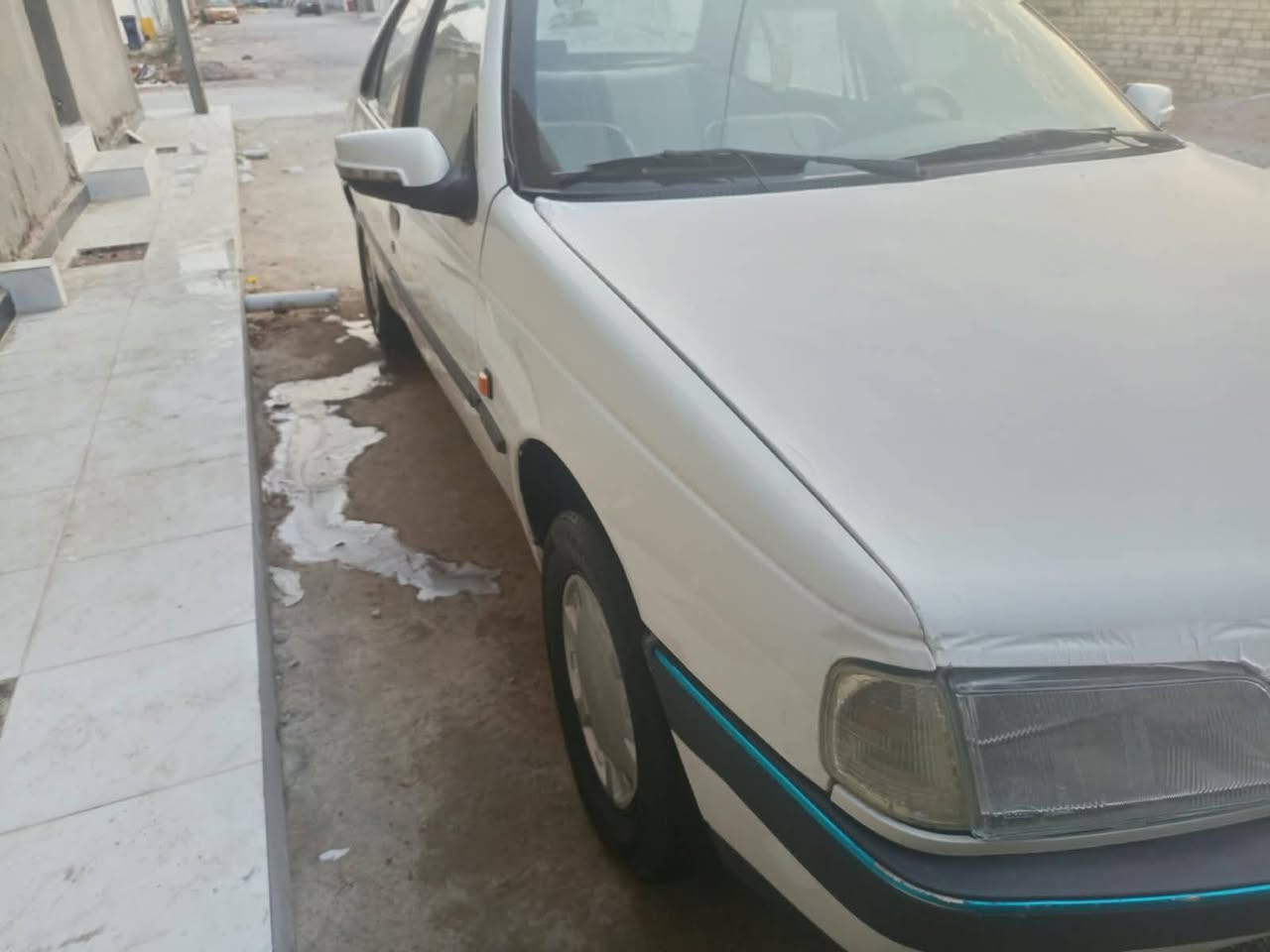 بيجو ٤٠٥ • ٢٠٠٩ • رقم بغداد