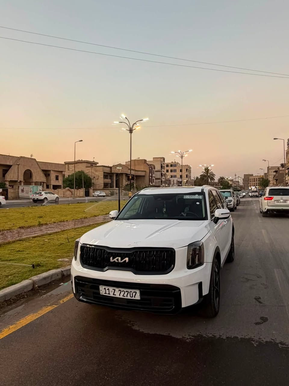 السلام عليكم
كيا تيلورايد 2024 وارد امريكي فول مواصفات نضيفة جدا ماشية 19 مايل رقمه مميز 

فتحة سقف 

مري كهرباء

كشنات vip جلد منفصل تدفئة تبريد 

رادرات جانبي امامي خلفي 

حساسات خلفي + كامرة دوارة

صندوك كهرباء 

بردات خلفية 

بصمة 

نظام ترحيب 

3 قطع تبريد 

حادث السيارة سرقة جاملغ امامي ولايتات وكلة اصلي رجعتة بدون اي دواخل صارت بيه طخة بسيطة بالبنيد طخه بايسكل

 السعر 310

للاستفسار *********** مكانه بغداد
