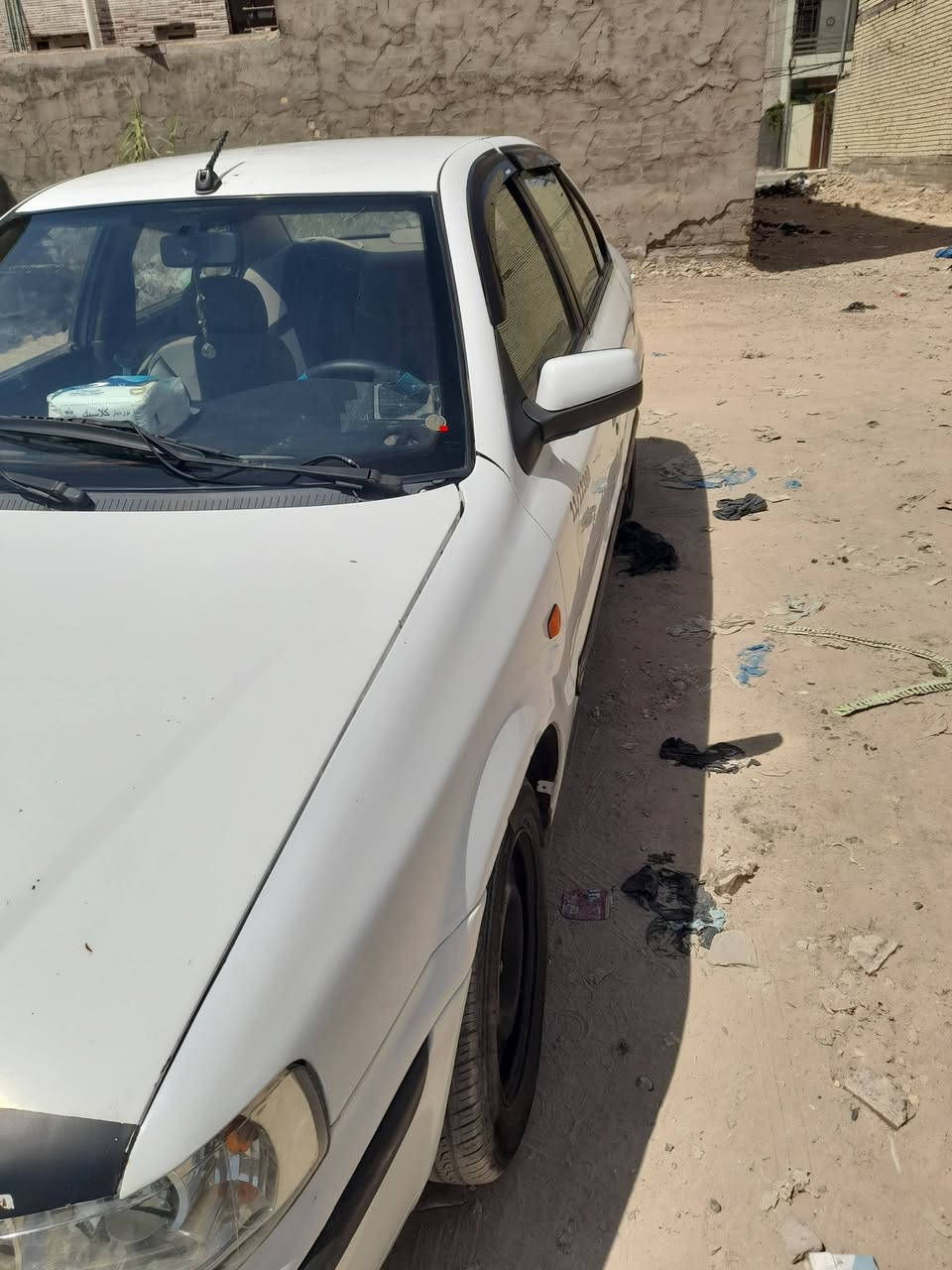 سمند ٢٠١١ بغداد
بيها تبديل سيارة نضيفة 
محرك كير تخم تاير تبريد 
كهربائيات كلها كاملة 
سيارة بسمي تحويل ثاني يوم مكاني بغداد سعرها ٣٨$ 
بيهة مجال قلليل للتواصل اتصل على ***********
