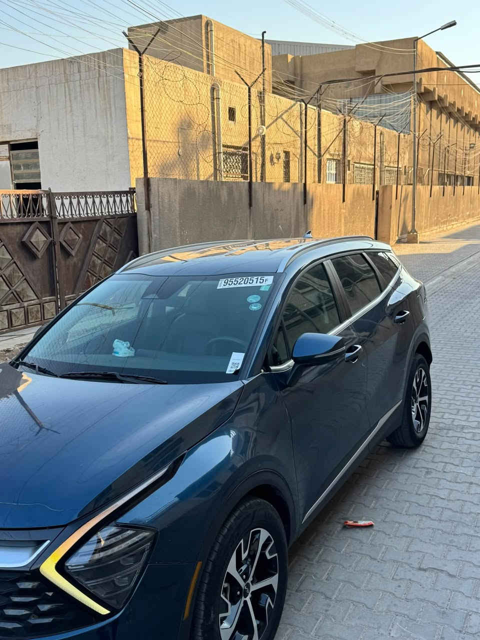 السلام عليكم
كيا سبورتج هايبرد EX 2024 

حجم لارج الامريكي المرغوب
سياره جديده شركة

حجم المكينه : 1600 تيربو هايبرد صاروخ ارضي 🚀 

( اقوى واسرع واقتصاديه أڪــثر من البانزين )

ماشيه : 12 الف مايل 
الضرر : بدون صبغ 
جاملغ بارد + باب بارد خلفي فقط 
المواصفات : 
1. شاشه كبيره متصل 
2. بصمه
4.تشغيل عن بعد 
5.لايت امامي عدسات لد 
6. رادارات جانبيه
7. رادار امامي
9. بكلايت لد 
10. كشنات جلد
11.هيترات بالكشنات
12. ويل كب كروم 
13.اشاير بالمري
14.كيجات دجيتل فول 
15. قطعتين تبريد 
16. تبريد بيانو لمس
17. تحكمات
18. نظام سبورت ايكو عادي ثلوج
19. توقف ذاتي
20.ايقاف ذاتي اوتو ستوب
21.حساسات خلفي امامي
22. اوتو هولد 
23. نظام منحدرات 
24. كشنات كهرباء جلد
25. شحن وايرليس 
26. شاشه 
27.قيادة آليه
28. كشافات
29. كيجات دجيتل حديث

رقم شمالي باسمي 
مكان السياره زيونه والكراده 
الاستفسار : ***********
