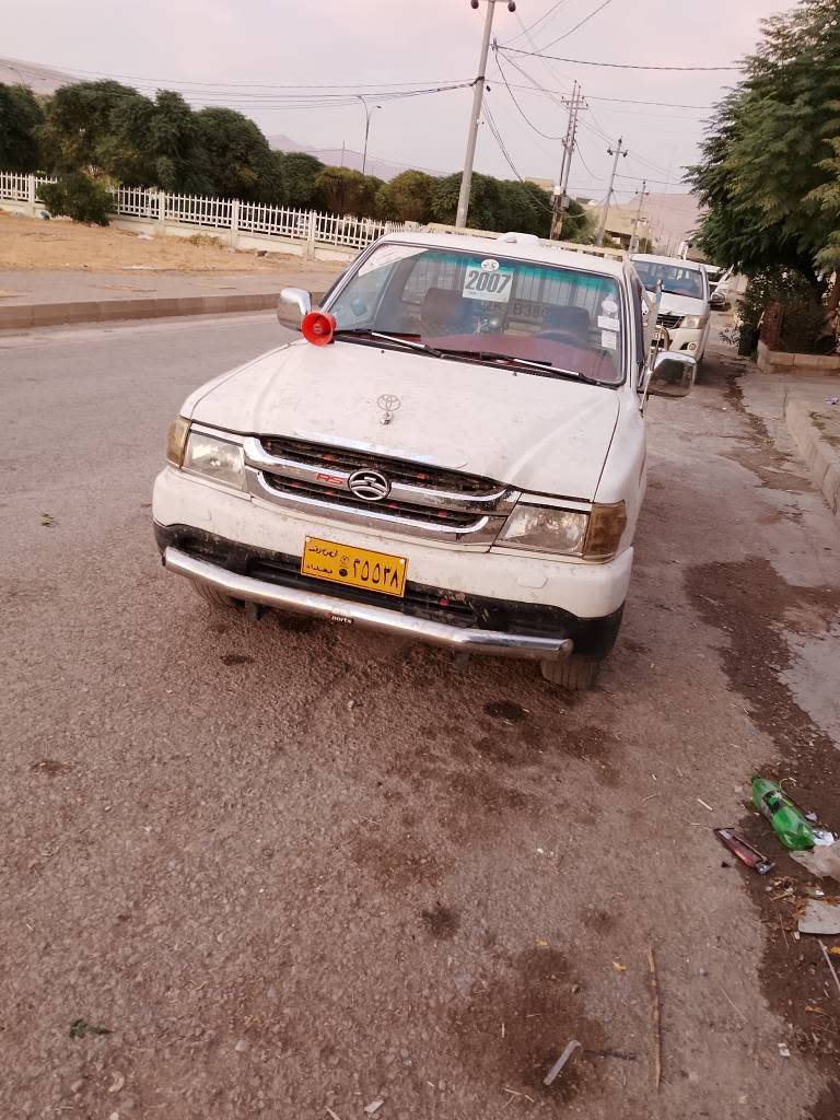 پیکاب دێر 2006 ناوزەرد مەکینە بەخ گیرو مەکینە بەشەرت کارەبای بەشەرت   سەنەوی پلاستیکی بەغدایە 
*********** رانية, السليمانية
