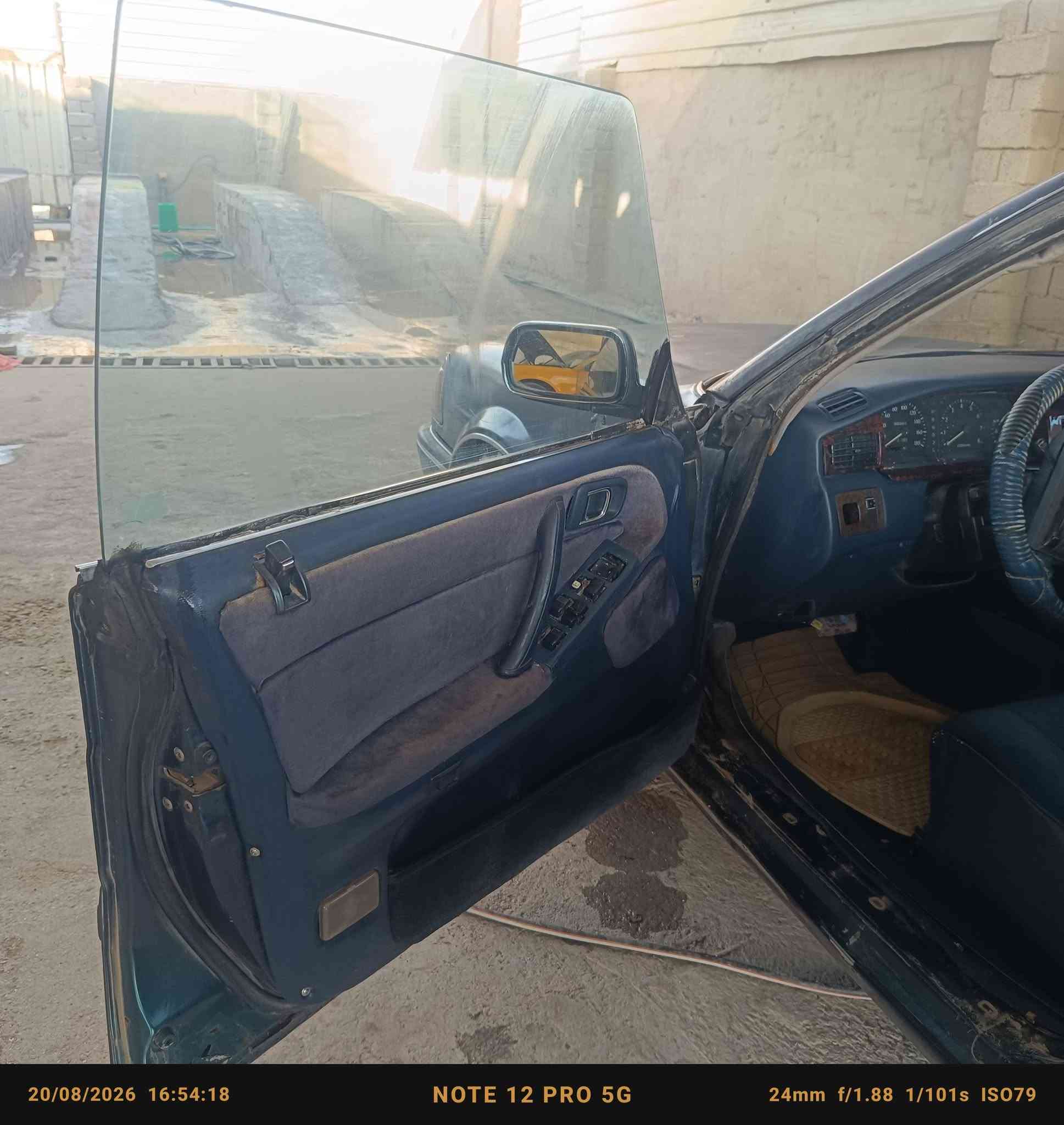 السلام عليكم
سيارة هارتوب موديل 91 لون نيلي
كير ومكينة وحدادية  خير من الله
غرفتها حلوه مثل ما موضح بالصور 
رقمها كربلاء بأسمي
مكاني بابل حلة شارع 80
السعر 39 وبيها مجال 
***********
