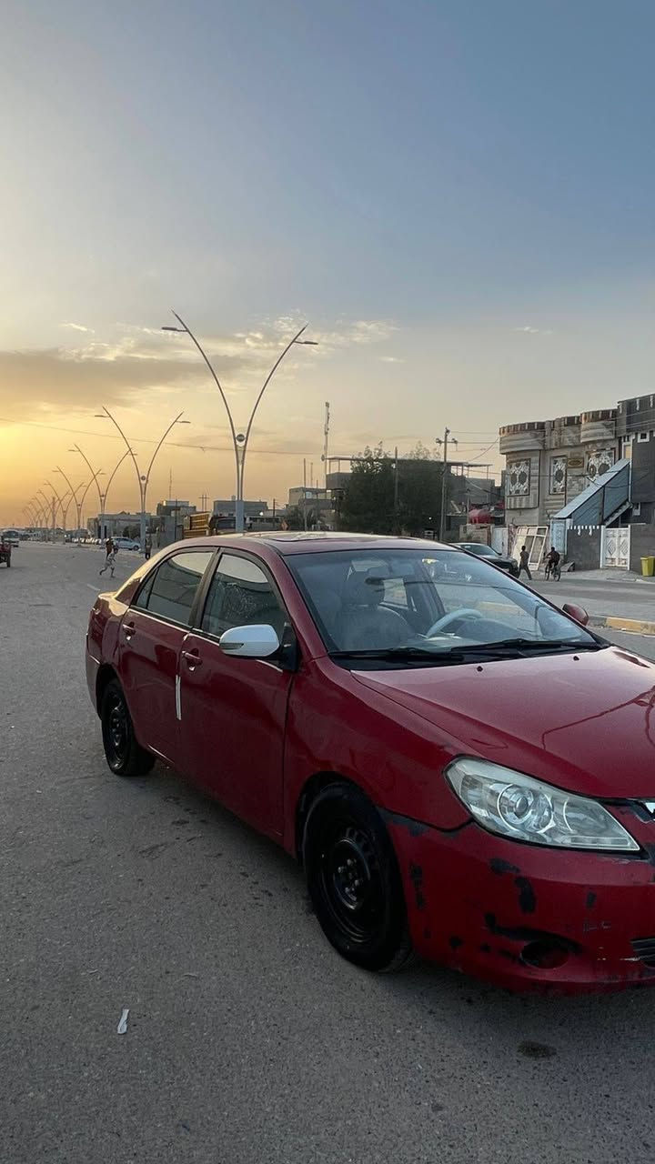 السلام عليكم
BYD G3 موديل 2016

 كير ومحرك بلاد 1800  مكفولات 

كهربائيات شغالة كاملة

السيارة بيها ضربة بالبنيد واضحه وضربة باب العبري بصف السائق غير ذالك مكفول 

السيارة بيها جراد مثل ما واضح بالصورة 

الغرفة الداخلية على وضع الشركة نظافة 100

حدادية نص عمر  

تبريد عطل عندي قبل شهر

سنوية منتهية وبيها اشكال اتصل وافهمك اكثر 

رقمها بصرة 

***********

السعر 30$
