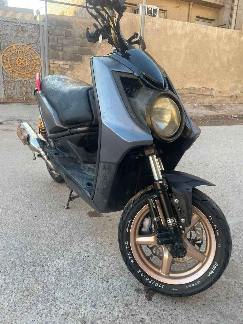 السلام عليكم سكنس جبلي قبل شهرين نزلتهه رمبه بيدي فقط كفرهه جان اسود او صبغته تزويدهه كله اجه بيهه اصلي صالنصه بوري عدل تخم كلجات كوسو دبلات خلفيه ابو البطل صدر امامي ابو البطل او صينيه او فج او تطواله ستيرن مكينه لو ٥٨ لو ٥٩ مادري دراجه مانقصهه اي شي فقط عداد مكاني بلديات شارع المصرف ***********
