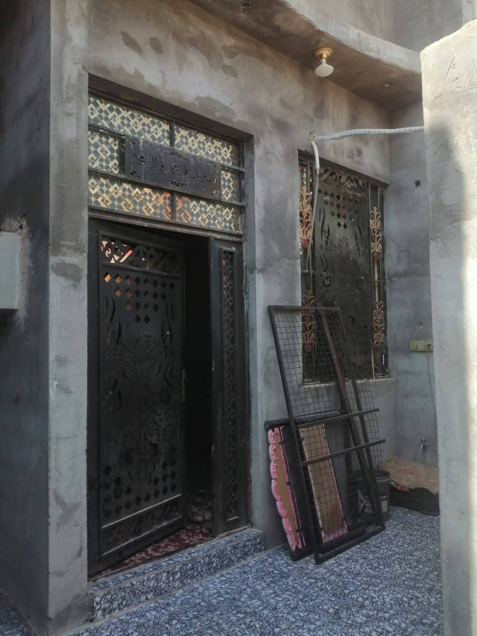 الزبير الصحفيين الأولى • ١٢٥م • طابو باسمي