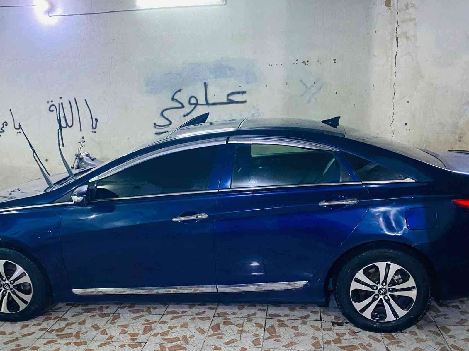 اخي الطيب اقرا التفاصيل كامله والنوب اتصل وملاحظه قصد ما تنباع ومراوس ما تنباع فقط بيع سلام عليكم   سياره سوناته البيع موديل ٢٠١٢وارد أمريكي محرك ٢٠٠٠ تيربو فول مواصفات السياره جاهزه كير ومحرك وتبريد حداديه ٧٠ بل ميه
مواص فات سياره بصمه تشغيل 
بصمه بواب  
ويل رياضي  شاير بل مري  سياره بيه هواي مواصفات  السعر ٨٥وبيه مجال قليل مكان ميسان 
***********
