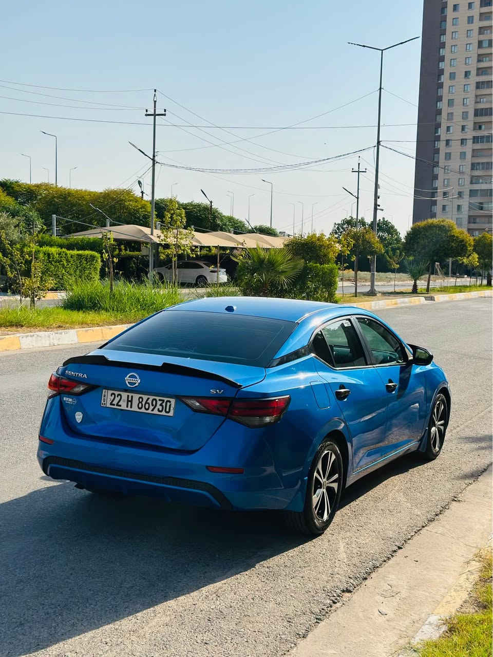 Nissan Sentra 2021 Sv
سێنترا دوو پارجە بۆیاخ کەمەک ناو دەرکەی سبوخە پێش و پشت کەپس ئیرباگ بەس شان تەقیە و سیستەم کرایتەوە 
بێ مەسروف سەنەوی و گێر و مەکینە هەموو بەشەرت چاملخی پيشەوە ١ بست تەعدیلی هەیە بی سبوخ 
سعر ١١٢ وەرەقە و مەجالی کەم 
*********** 
هەولیر أربيل, العراق
