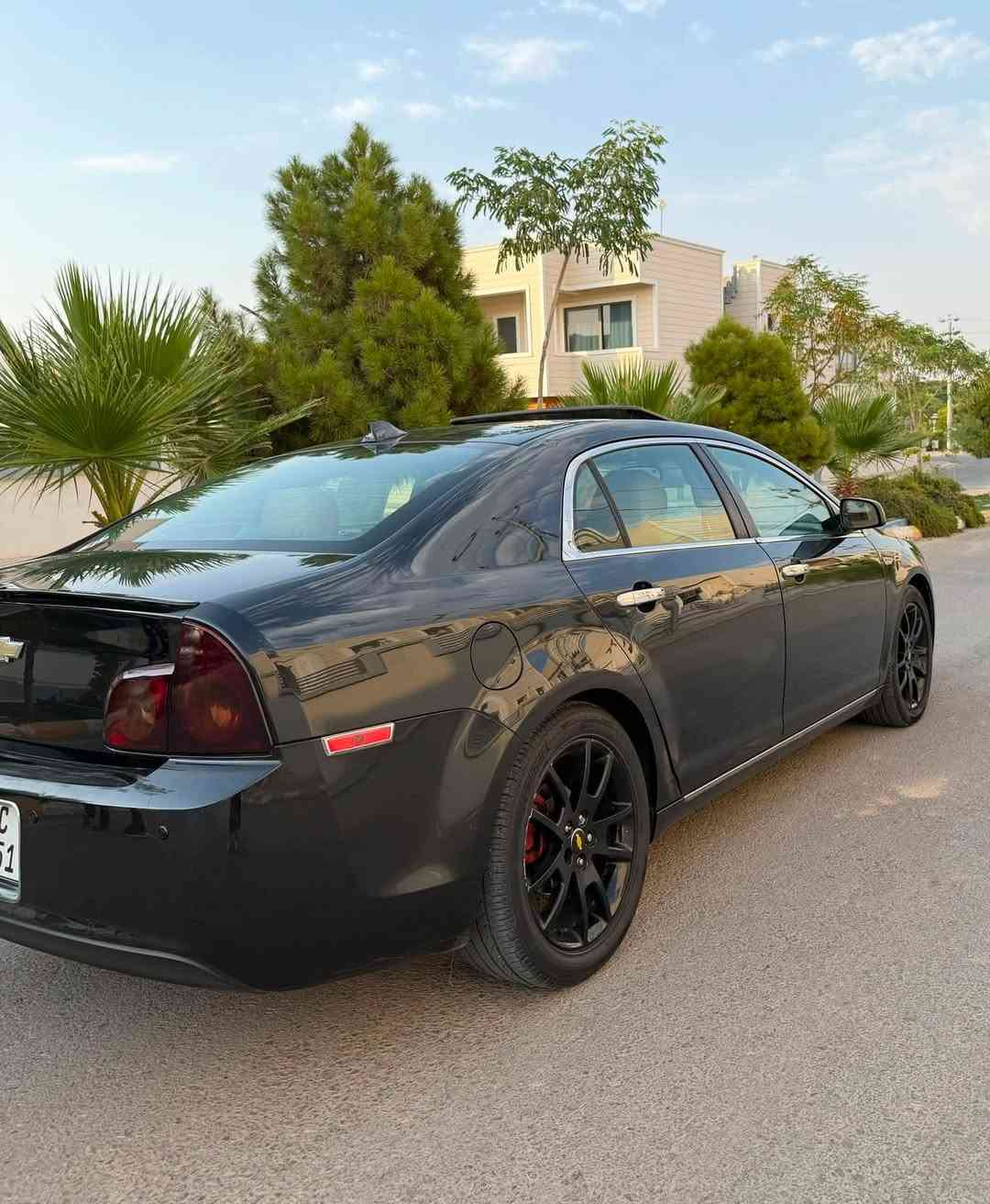 سلام عليكم 🤚🏻
للاستفسار:***********
سعر :(83)💵ورقه وبیها مجال 
———————————————
شوفرلیت مالیبو(2011) 
 سياره فول مواصفات 
شرط مكينه گير صدر تبريد وكهربائيات كله شغال مکفوله ونضیفه 👍🏻(سيارة كلين بدون صبغ)سونار مرفوع وية الصور 
——————————————-
مواصفات السیارة:
Ltz محرك مرغوب 2400
بدون تنقیص ولا تبخیر وبشرط
 💯
كهربائيات كله شغال  
سیاره حلوه مال بیت
———————
رقم أربيل  شرط تحویل شرط غرامه 👍🏻
سنویة جدیدة
———————————
عنوان :دیالی -خانقین

