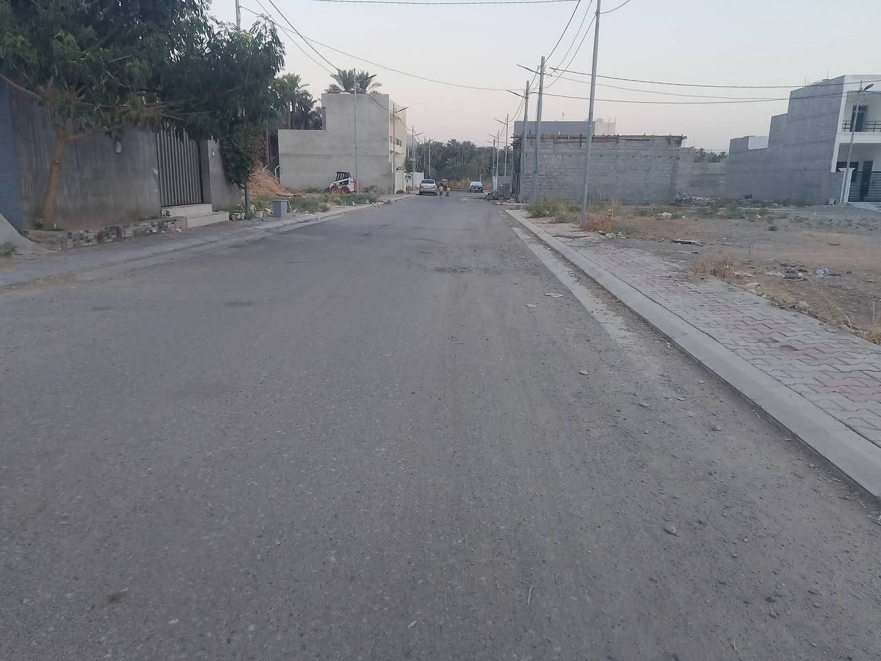 ر قطعة أرض للبيع توله فروش مجمع حجي حازم خلف مول مرواري أول فرع من يم الاطفاء مساحه120متر نوع العقار (طابو زراعي) السعر 23مليون وبي مجال رقم الهاتف***********
