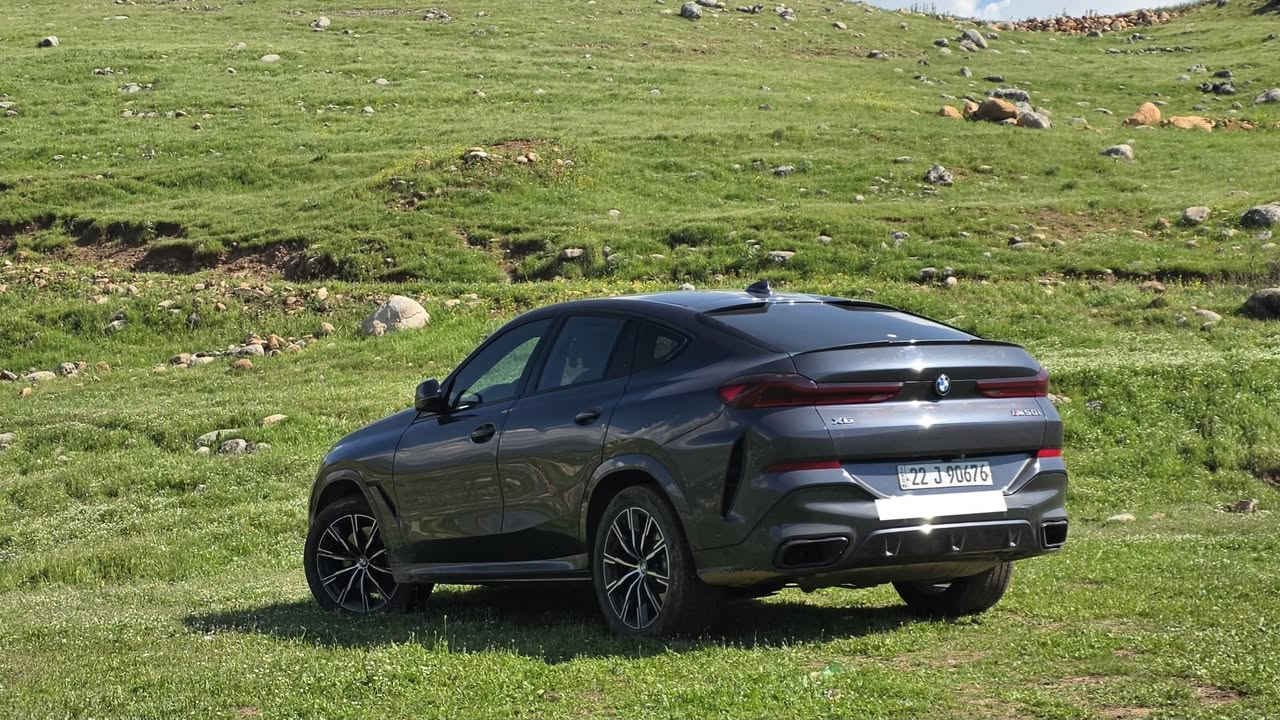 بي ام دبليو اكس6 M50i • ٢٠٢٢ • وارد امريكي