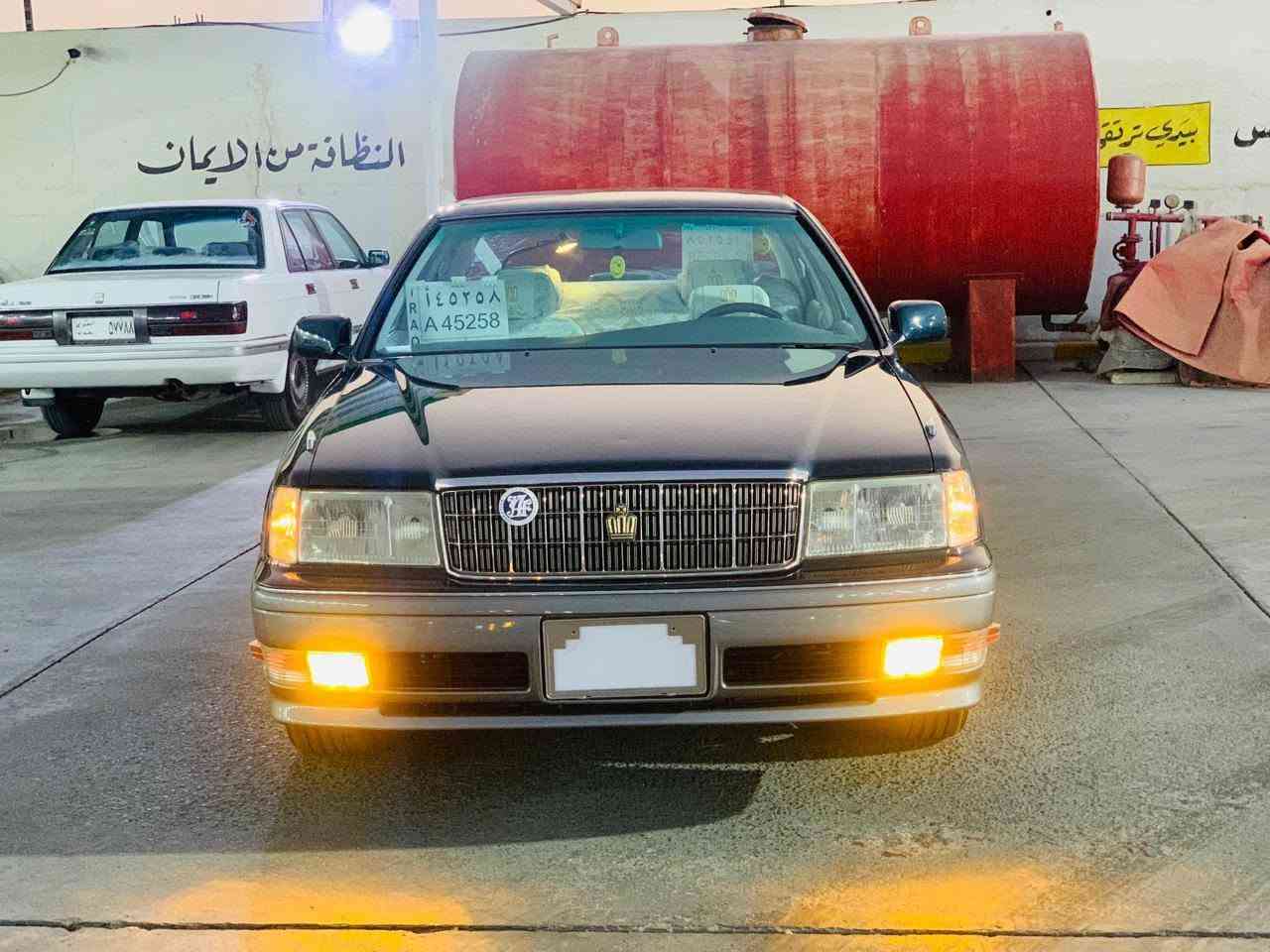 كراون • ماشي ١٥٠٠٠٠ • رقم بصره