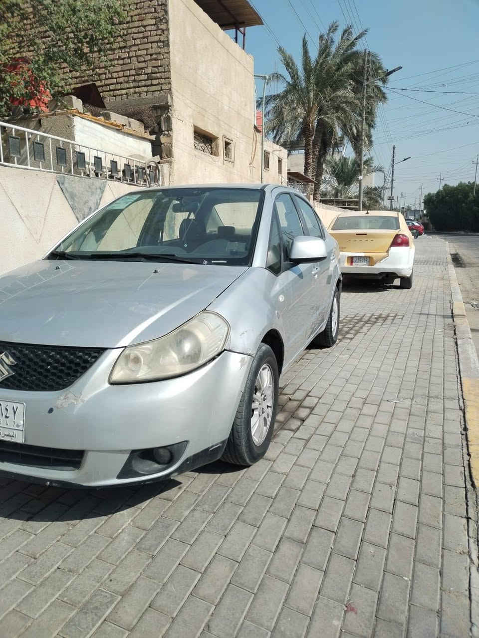 السلام عليكم ورحمة..
سيزوكي SX4.. 2014 جاهزه تبريد حداديه محرك... رقم البصره مكانه البصره ***********...تفاصيل موجود وت ساب واتصال 

السعر 72وبيه مجال...
