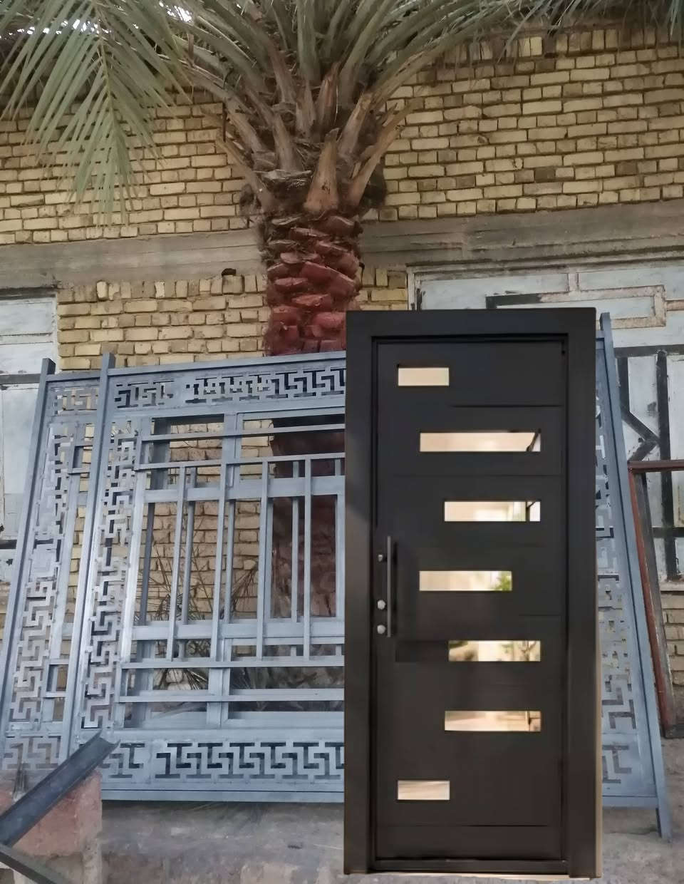 السلام عليكم /الاسعار مناسبه جوه السوك نوعيه الحديد ثقيل اقصاد موجود   الموعد مضبوط  (ان شاء الله  العنوان الفهود منطقه الخاويه ***********
