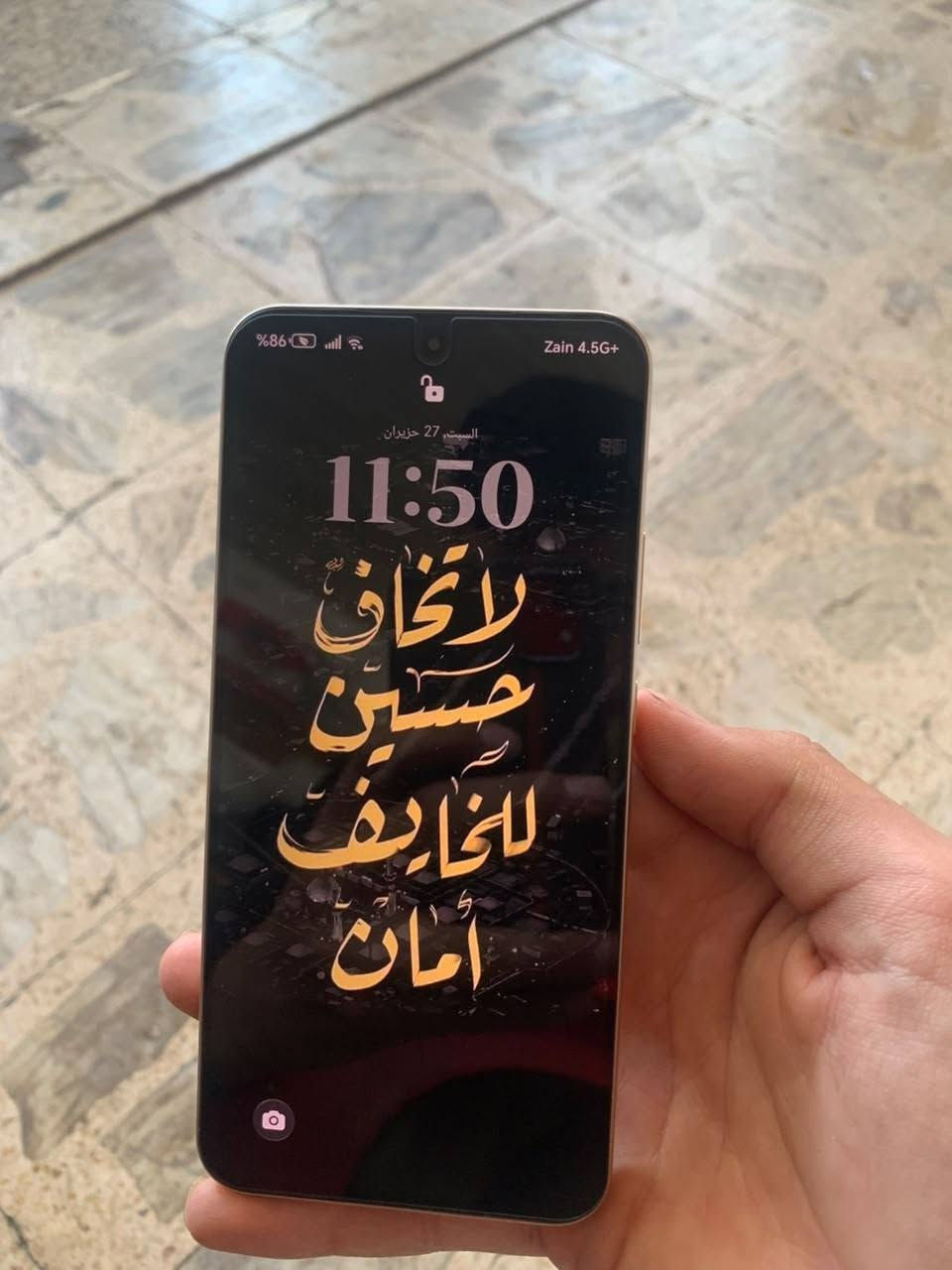 السلام عليكم للبيع هونر X9d جهاز جديد مابي ولا شخطه ملحقاته كاملة مكمله 90 فريم ببجي شاحنة 66 واط شحن سريع جهاز اخو الجديد لون ذهبي مميز عشوائيه 12 +12 يعني 24 صارله شهرين من مشتري سعر الجهاز 450 وبي مجال قليل للطيبين مكاني بغداد الكريعات او سبع ابكار رقم الهاتف *********** متواجد فيس واتساب اتصل وبيك خير وتدلل
