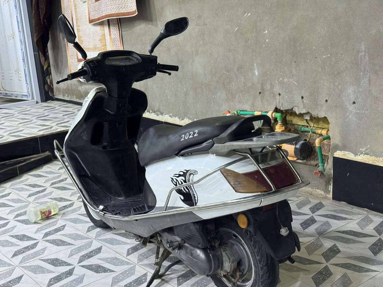 سلام عليكم دراجه سبيسي لبيع سعر 350وبيه مجال ***********
