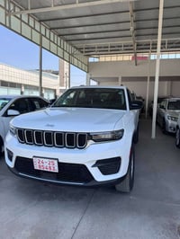للبيع او مراوسه جيب 2024 بيها نص باب النفر .وشويه bdr وجاملخ تبديل شرك...