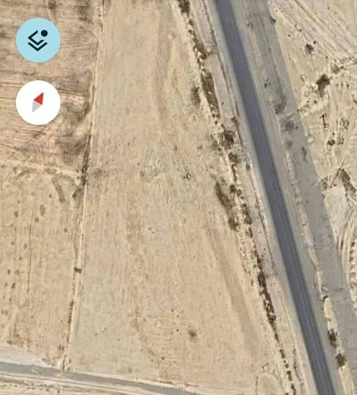 كاع زراعي • قرب مستشفى العيون • ماي وكهرباء