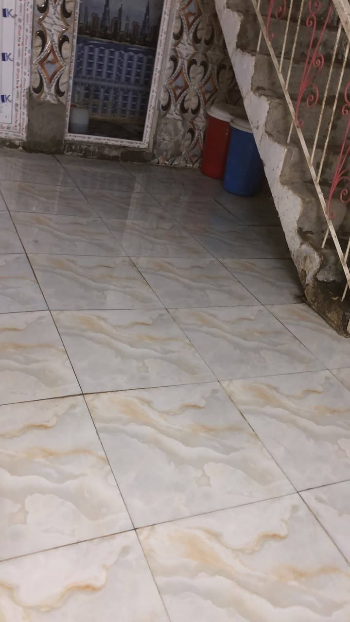 سبع قصور • ٦٥٠م • مع محل