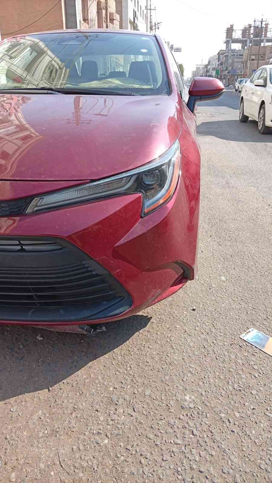 🚗 **كورولا 2024 للبيع**
وارد أمريكي | فحص موقت | ماشي 37 الف | مكينة 2000

فيها 3 قطع (المداكر والبنيد) ، ما بيها ضرر داخلي

💰 السعر: 13700$ (١٣٧ ورقة)
📍 البصرة

📞 للتواصل: ***********
