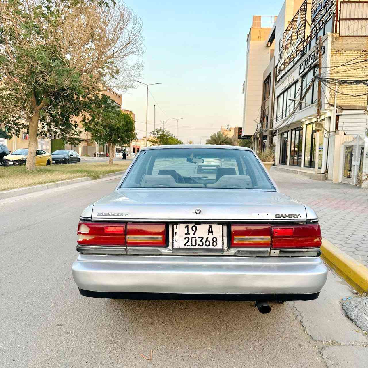 ***********
كامري موديل 1990 رقم كربلاء انكليزي يسرى بلاد
 محرك 1800 و كير اوتماتيك بحالة ممتازة مكفوله من الحادث شواصي لغود تكم كفالة كهربائيات كلها شغاله  سيارة جاهزة بيه جراد بسيط مصبوغه حزام جمالية اثر جراد مكان السيارة بابل طريق حله كربلاء 
سعرها 31 بيها مجال
