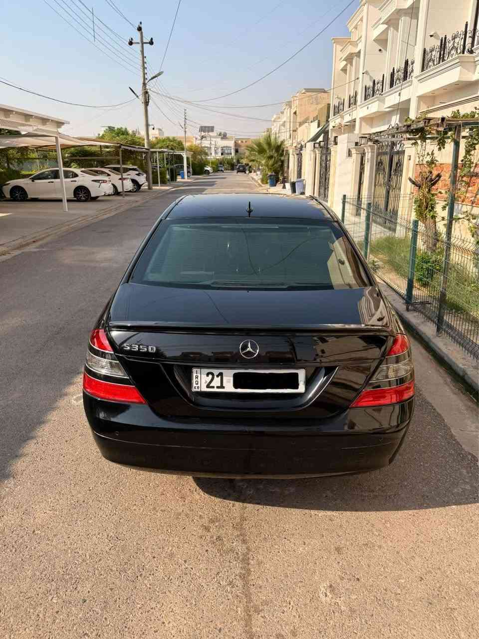mercedes benz s class 350 2008
قەپات قەپات مواسەفەت و بەنزینە سەیارەکە زەمانە و دەرکە گەورەیەی ڤیئاپیە (166mile) رۆیشتوە و هەموو شتیکی لەسەر دەقی شەریکە ماوەتەوە و لایت زینۆن و ئاوینە شەفت و دەرکە سەحب و کوشن سارد و گەرم و ٢٥ مۆد کوشنە و گێر و مەکینە و کارەبایات و هەممو شتیکی بەشەرت تەنها دەرگا و چاملغی دواوەی بەس بەخە بێ لیدران و بێ ژورەوە و بێ ئیرباگ
رقەم تلفۆن
(***********)
(***********) أربيل, العراق
