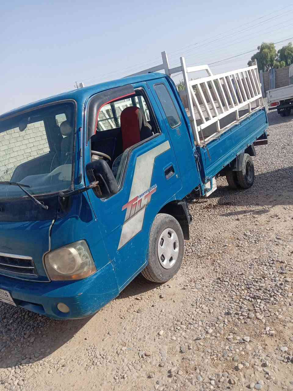 السلام عليكم للبيع كيا مامسجل ام عيون موديل 2003 محرك كير اكسن شرط صدر كهربائياتها جاهزه السعر 34 وبي مجال بصيط الرقم*********** ملاحظه المحجل مو للبيع
