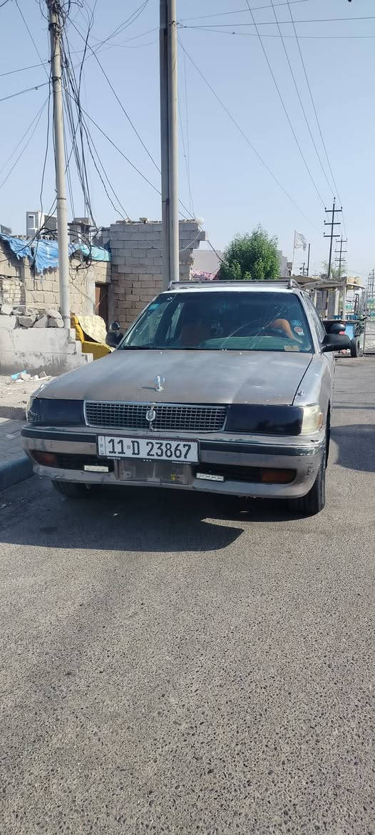 مارك كربلائي كروسيدا 90 يسرا بلاد .  كير و محرك ونجي جدد حداده جديده تخم تاير ويل كب جدد مشروع وطني انكليزي سنويه مجدده و تحويل ثاني يوم كهربائيات جدد كامله السيارة عوزها بس رشه صبغ. السعر 33 $ وبيها مجال ***********
