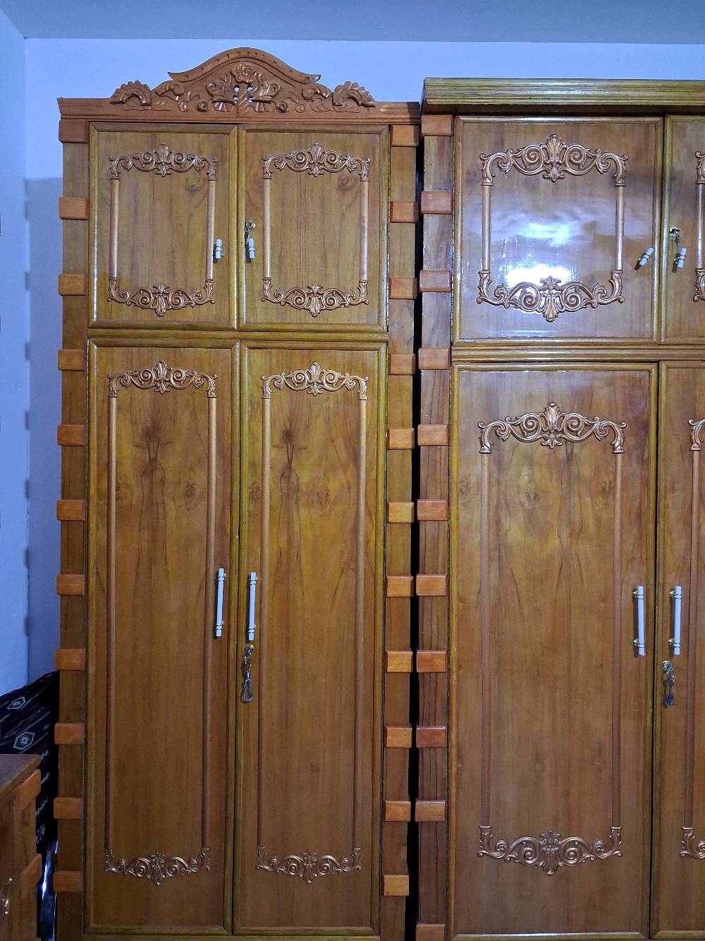 السلام عليكم غرفه عراقيه للبيع مستعمله شهر واحد فقط اخت الجديدة