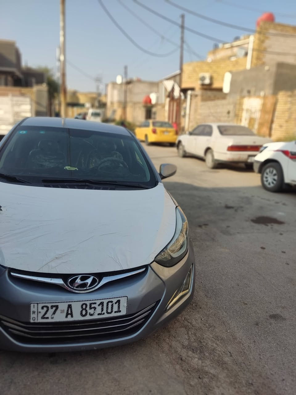 النترا موديل 2015 للبيع، السيارة جاهزة ومصروف عليها:

​المحرك والكير: مكفولات وبحالة ممتازة جداً.

​التخم تاير: مكفول وجديد.
تبريد ثلج 

​الحادث: ضرر بسيط بالجاملغ الأمامي فقط، والباقي سليم.

​السيارة جاهزة مداور ثاني يوم  
مكان سياره ذي قار قضاء رفاعي

​للتواصل والاستفسار ، يرجى الاتصال على الرقم: [***********] أو المراسلة على الخاص.

