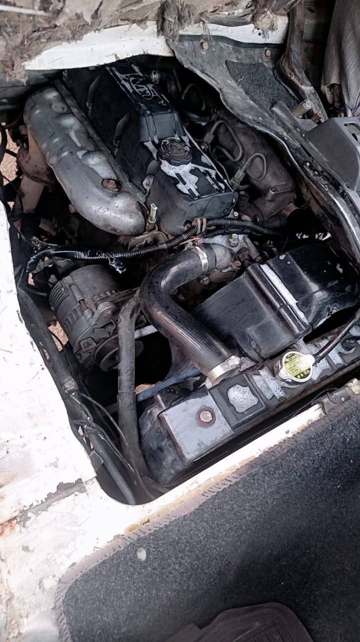 سلام عليكم كيه بنكو 96كيه جاهزه حداديه جديده تخم تاير السياره بيهه بدايت تبخير السعر50وبيهه مجال ***********
