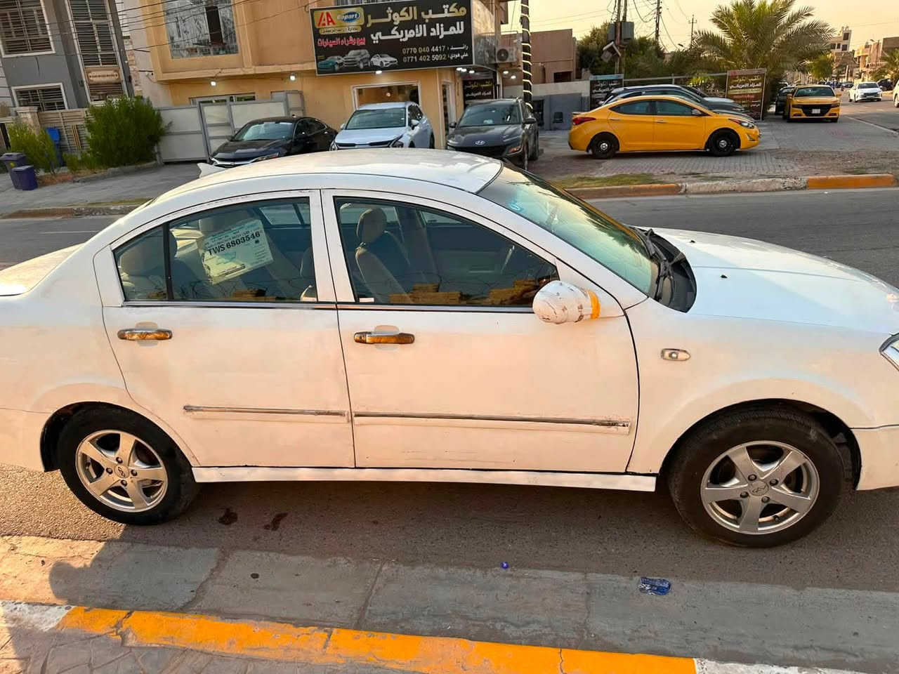 شيري A5 موديل 2010 محرك وگير بلاد تبريد شغال كهربائيات بلادية صدر خلفي امامي جديد بيها صبغ جاملغ وبنيد السيارة حلوة وبلادية 
السعر 38$
عليها غرامة 4 ورقات ينزل من سعرها 
مكانها الدورة حي اسيا 
للاستفسار *********** جعفر
