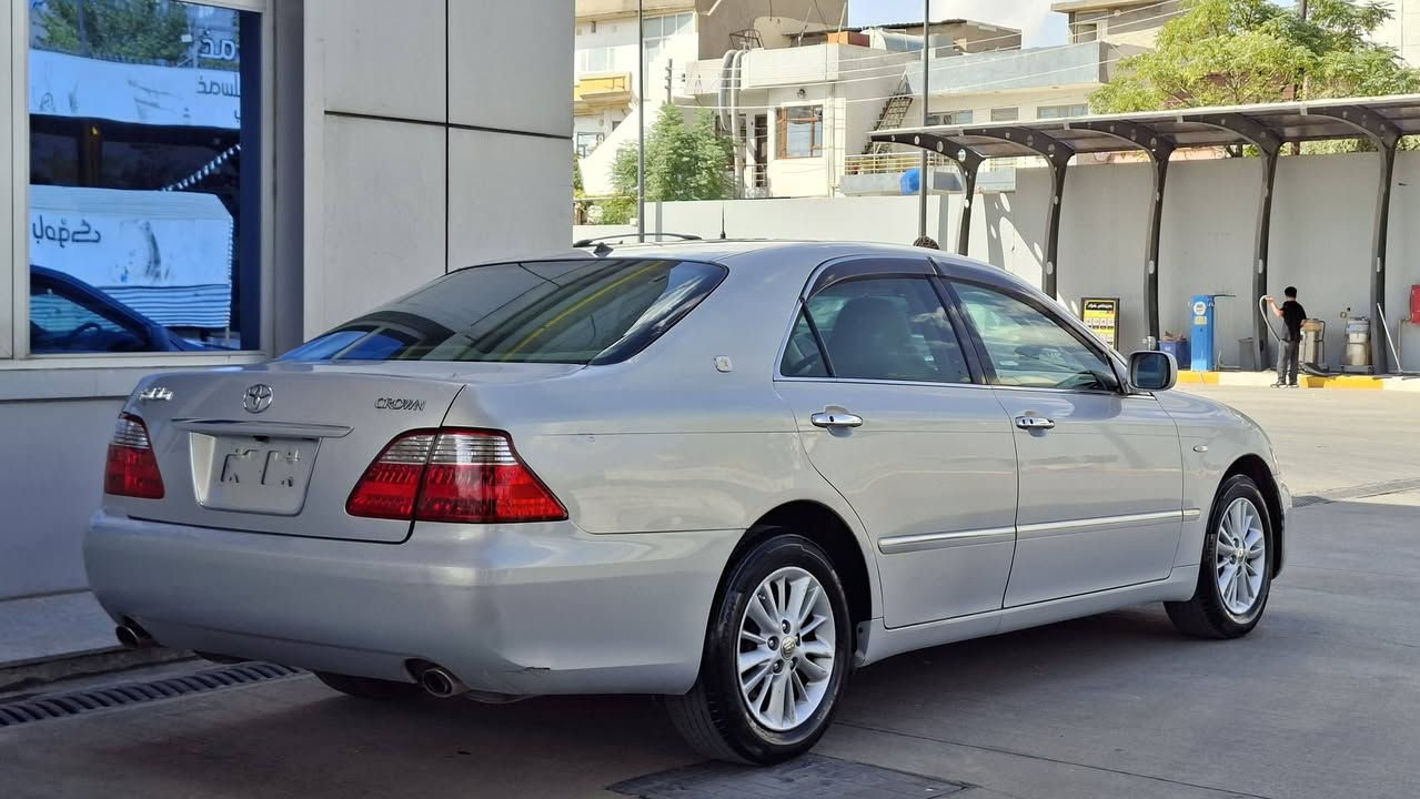بەناوی خوای گەورە شاهینە مووس ناوزەد 2007ساج مەلەکی 3دوگمە پەردەکوشن کارەبا شاشەوکامێرە گێڕومەکینەگەورە182 کۆدی بۆکراوە
دەشبڵی جوانە تایەی تازەیەسوکانی نەرموخۆشە 
سعری 57گەڵاومعامەلە
1چەمەلەخی گۆڕاوە 
***********
***********
