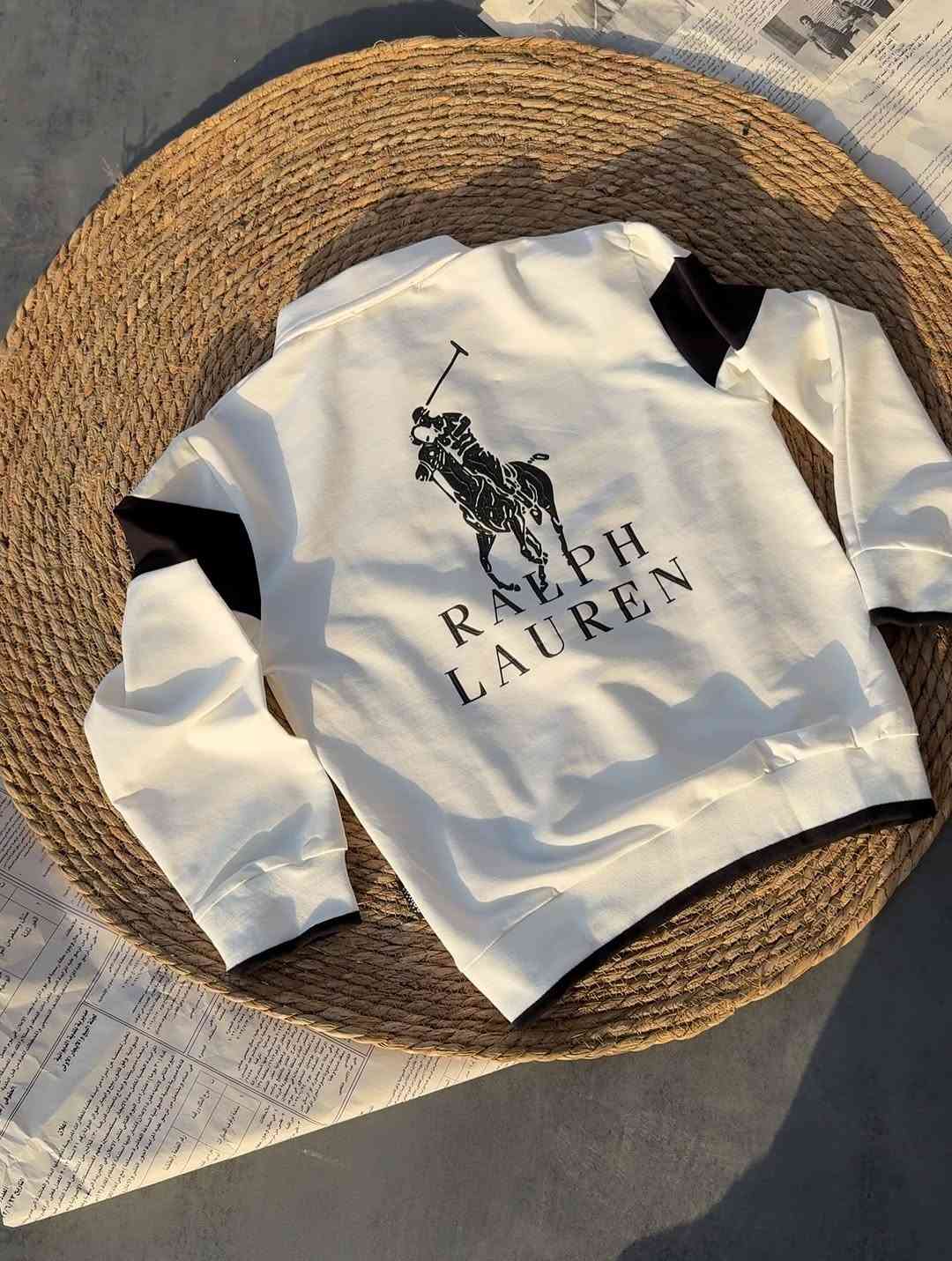 ⁨	⁨	🧥 تيشيرت بولو ولادي ستايل ودفا بنفس الوقت 🤍

متوفر بالألوان:
الابيض والماروني وبيجي

📏 القياسات: من 6سنوات إلى 12 سنة

خامة مريحة ولوك مرتب والطلعات ✨

📍 العنوان: السيدية – الشارع التجاري – بوتيك الفسيلة
📩 للطلب والاستفسار راسلونا خاص⁩⁩
