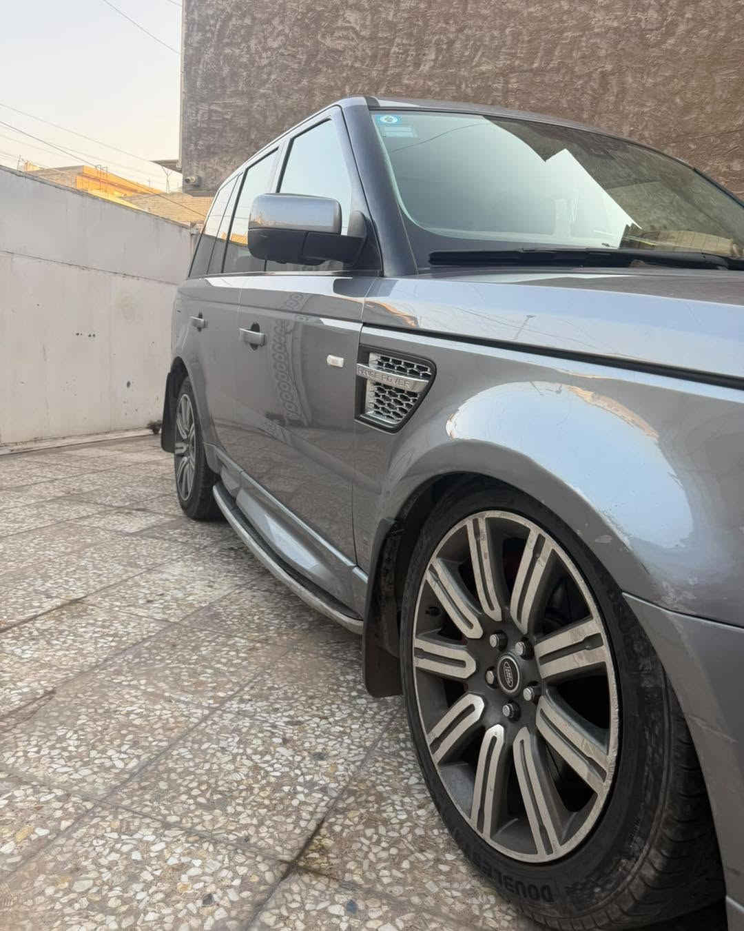 رانج لوفر سبورت • ٢٠١٣ • رقم بغداد