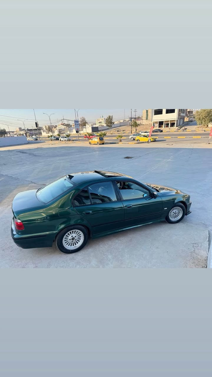 سلام عليكم

BMW-E39-1996-525i
1-سلايت جام طكتين
2-اربع جامات اوتو
3-كشنات M جلد مال2000 خمس وضعيات 
4-صاج اسود M
5-ابواب كارتير 
6-سقف 2000
7-ستيرن تحكم كهرباء 
8-مرايات كهرباء
9-كير تبترونك
11-دعاميات امامي خلفي M 
12-ترايش لايتات M 
13-عليها شفه امامي M  
14شادله منضومه غاز جديد 
15 منضومه مال زنون 
طخم تايرات جدد
صبغ عام 
هزه وفحص جديد السياره
تبريد كير مكينه خير من الله 
تخم تاير جديد 
صدر كله جديد
سياره جديده وجاهزه من كلشي 
السعر 80 وبيه مجال 
بغداد بلديات
***********
