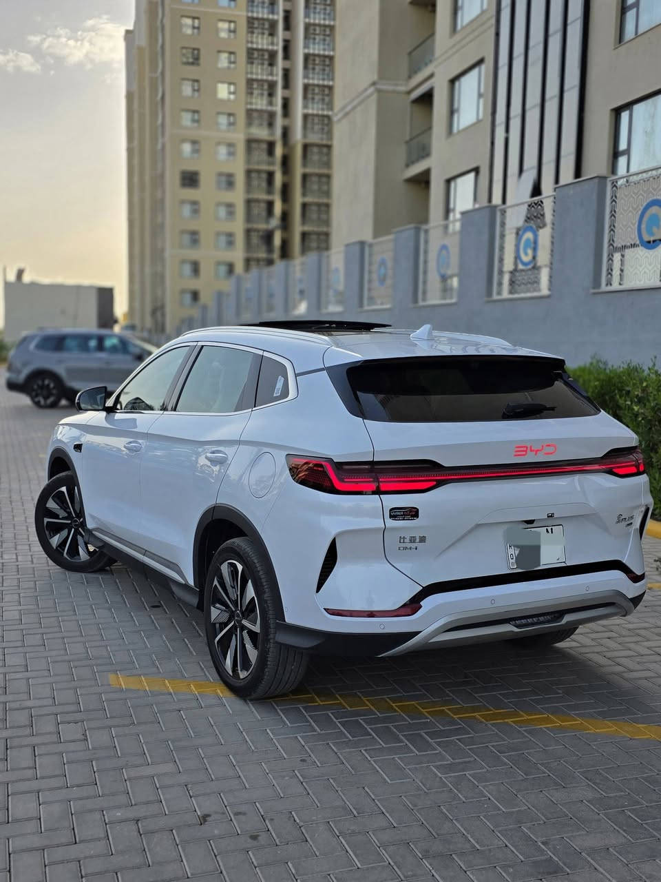 بي واي دي سونغ بلس Flagship موديل 2025
أعلى فئة – فول مواصفات
ماشية 10,000 كم
رقم بغداد
مكفولة كفالة عامة
كرسيان كهربائيان
تبريد وتدفئة الكراسي
شاحن وايرلس
شاشة كبيرة
سقف بانوراما 13 كاميرا
12 حساس
المكان: بغداد

للتواصل مع صاحب السيارة مباشرةً:

***********
السعر  36.000 مليون وبي مجال شي بسيط
