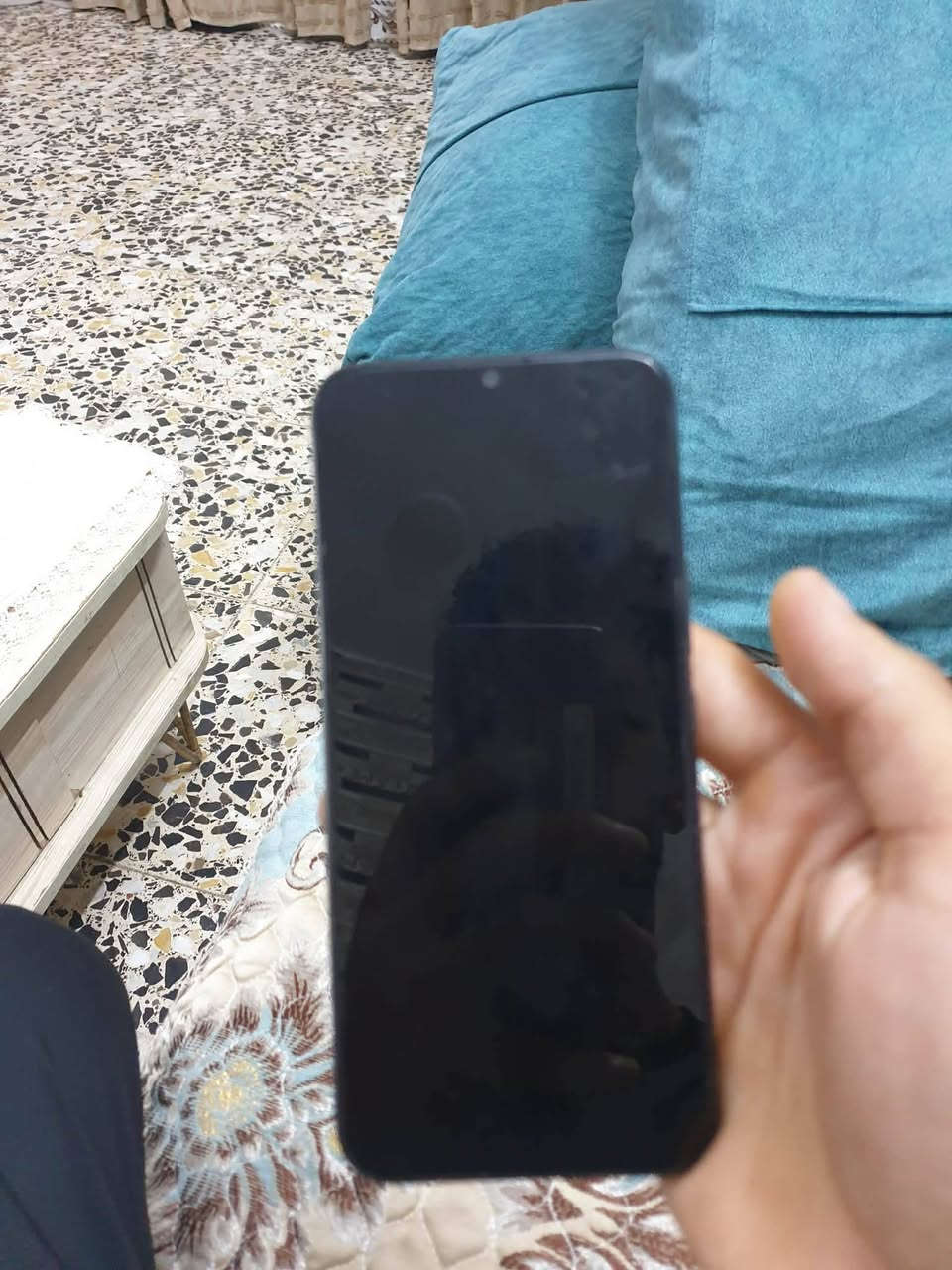 السلام عليكم ايفون اكس عادي ذاكره 64 نضيف نبدل بطاريه وشاشه وشاشه هسة بيهة كسر مثل ماواضح عدكم مابي شي ايكلود شغال كامرته حلوه كله كامل سعره 125 

جهاز انفنكس نضيف كلشي شغال مابي اي شي كامراته امامي وخلفي شوفت عندكم سعره 60 
مكاني بغداد المشتل 
*********** واتساب
*********** اتصال
