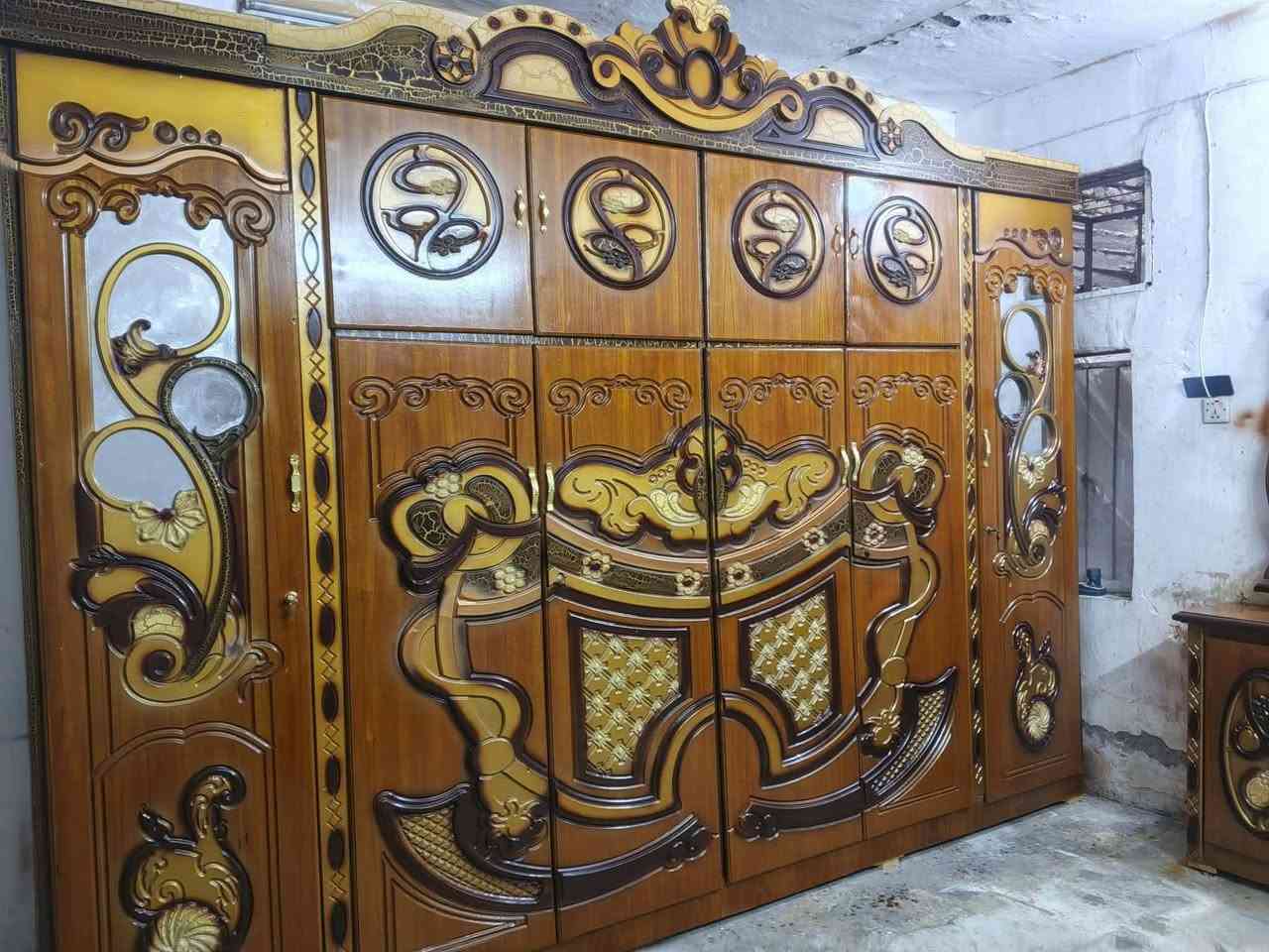 غرفة اخشاب ام السته قاطين نهايه 650 مكان ناصريه ***********
