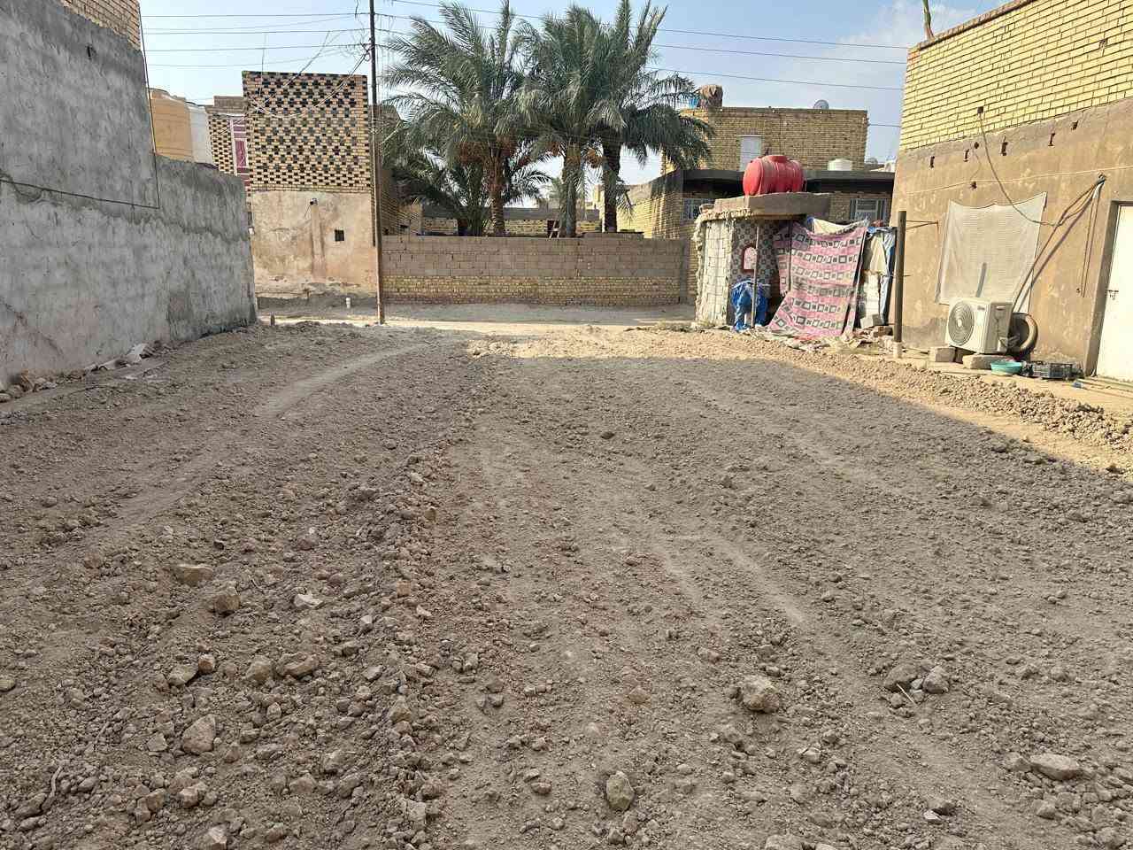 قطعة للبيع • ٢٠٠م • قرب القسم