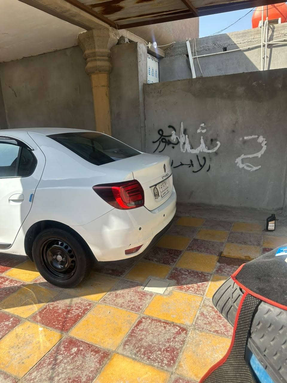 رينو سمبل 2022 استلام الشركه العامه
محرك وكير وحداديه مقفولات
ماشيه ١٠٠
تخم تايرات جديد
تبريد حلو
سياره جام كهرباء اربع ابواب
قيادة ذاتيه
شاشه جبيره
***********
مكاني بابل
سياره مطلوبه باقي عليها ٥ أقساط استقطاع ماستر بغداد, العراق
