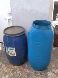 براميل • اثنين • للبيع
