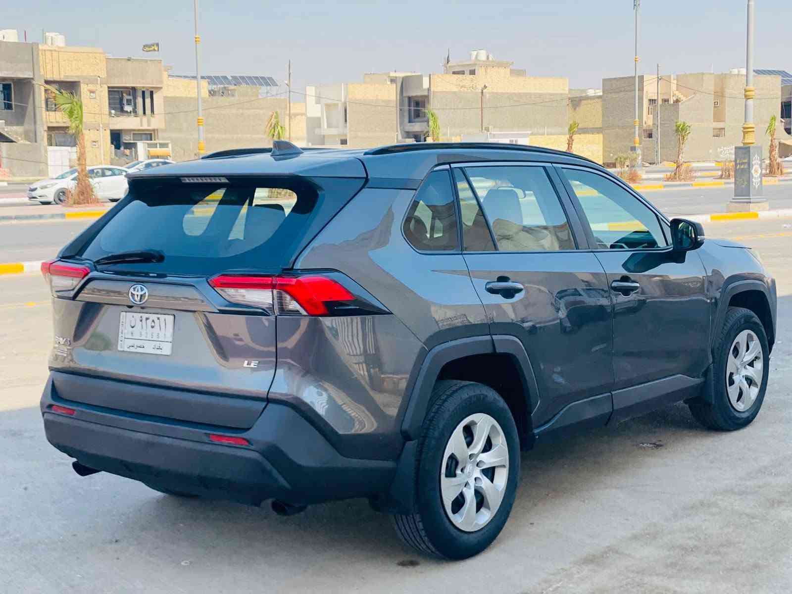 ةإسلام عليكم للبيع تيوتا RAV4 الموديل 2019
مواصفات LE
حجم المحرك 2500 بانزين 
السيارة ماشيه 40الف ميل حقيقي 
حادثها بنيد فقط السيارة جديده وجاهزة من كلشي 
السعر  145 
الاستفسار أكثر اتصل //***********
عنوان السيارة كربلاء المقدسة اخوان مكلف بنشر

