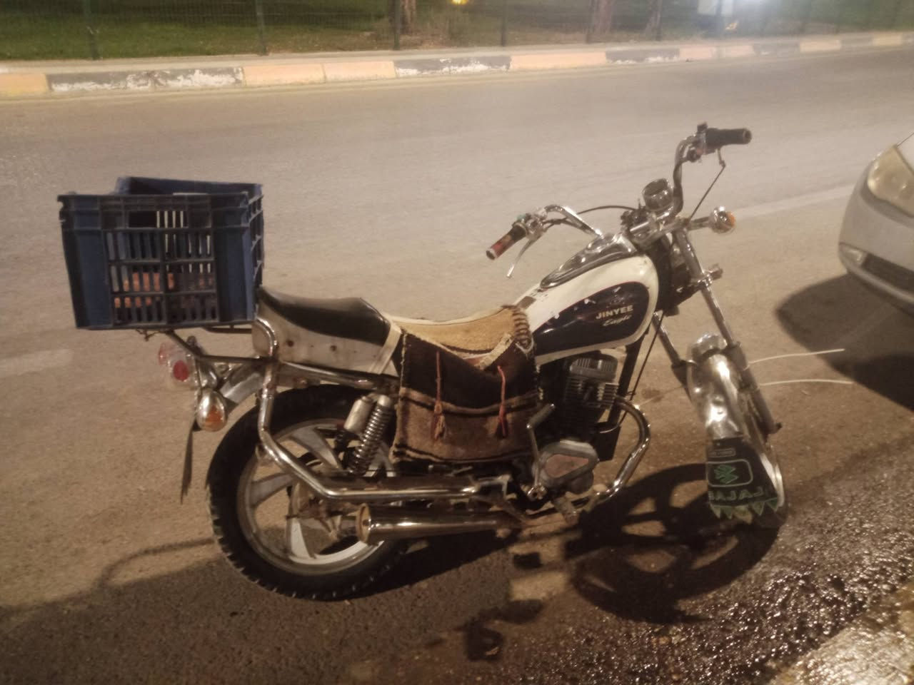السلام عليكم دراجه جني للبيع دراجه نضيفه مكاني ديالى بعقوبة السعر 350 بيها مجال بسيط حك الجيه *********** متواجد واتساب ورصيد
