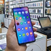 Galaxy A31 5G كفاله عامه/ نضافه 100 الذاكرة/128 العشوائيه/6 مراوس او ب...