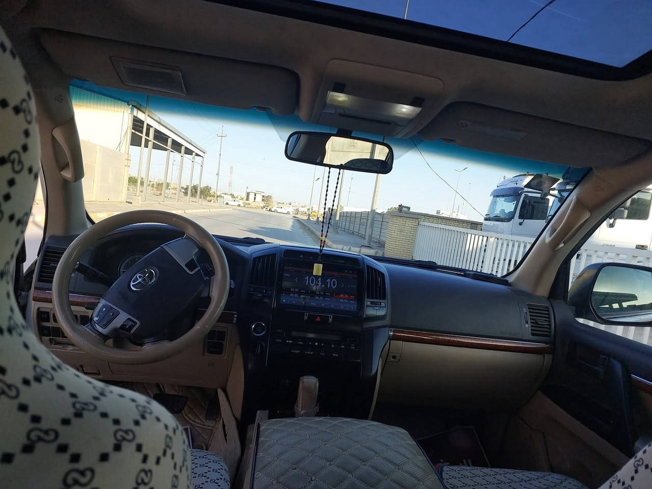 لاندكروزر • ٢٠١٣ • بغداد