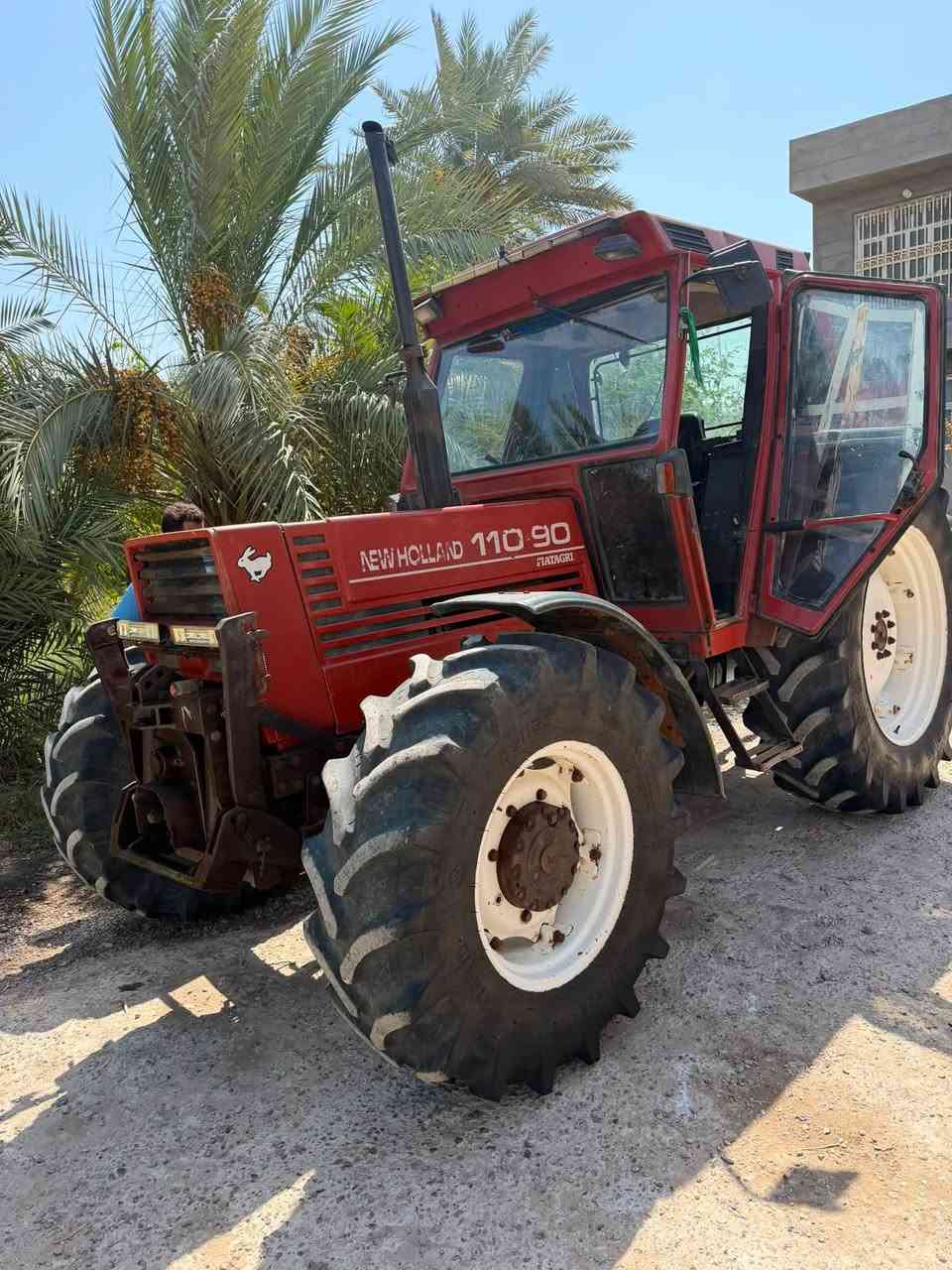 سلام عليكم 
للبيع نهولند ١١٠ منفيس 
مكينه جديده ما مفتوح بيه برغي شرط 
تخم تاير تبريد ثلج 
***********
